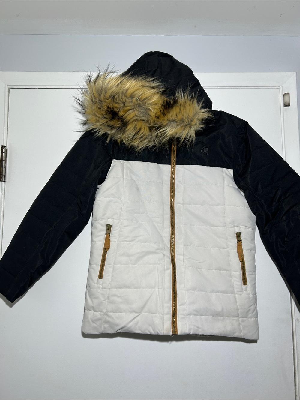 Kids Liquid Snow Winter Jacket Faux Fur Trim Size M
